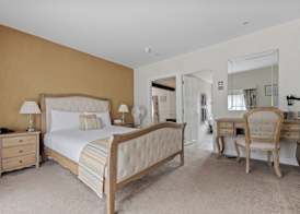Sleeping Bear Hotels Dorchester 5