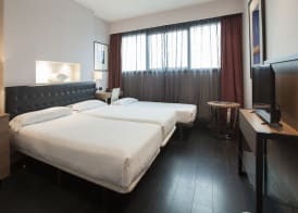 URH Hotel Spa Zen Balagares 5