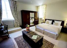Schlosshotel Hugenpoet 5