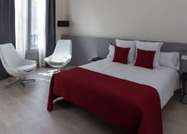 Izaila Plaza Catalunya 4