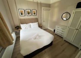 Crofton House Hotel 4
