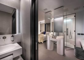 J44 Lifestyle Hotel 3