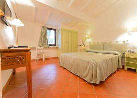 Hotel Ollastu 5