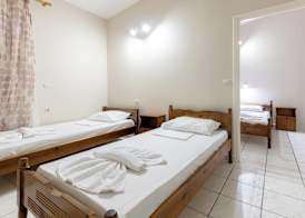 Apollo Hotel 4