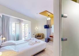 Chrispy Beach Resort, Agia Marina 5