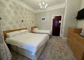 Haddon Hall Hotel 5