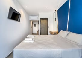 Island Sea Side Hotel - Adults Only 2