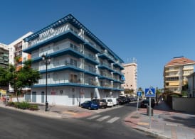 Sur Suites La Dorada, centricos soleados a pocos metros de la Playa y con Parking Opcional 2