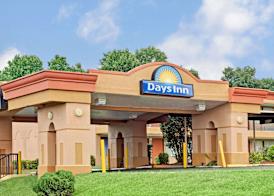 Days Inn By Wyndham Durham/Near Duke University 5
