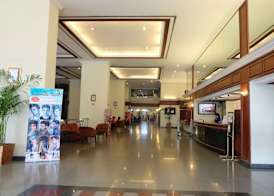 Fully Furnished Omni Tower Apartments Nana - Sukhumvit soi 4 3