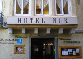Mur 2