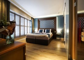 Hotel Dux 4