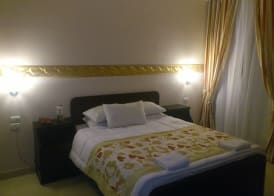 Golden Rose Hotel 2