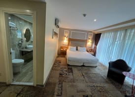 All Seasons Hotel 5