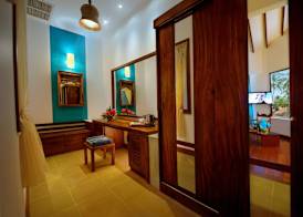 Royal Palms Beach Hotel 4
