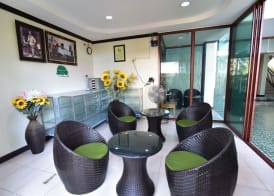 The Green Hotel 4