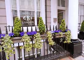 NOX Kensington Gardens 4