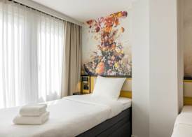 Dutch Design Hotel Vondelpark 5