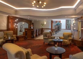 Court Yard Hotel 2