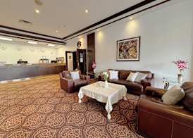Divya Sutra Plaza and Conference Centre Calgary Airport 3