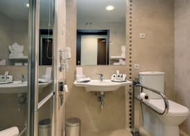 Crowne Plaza MADRID AIRPORT by IHG 5