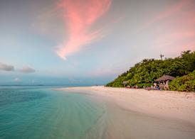 Makunudu Island Resort 2