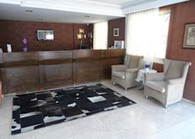 Sebnem Apart & Studio 4