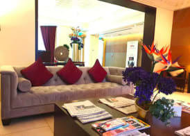 The Park City Grand Plaza Kensington Hotel 4