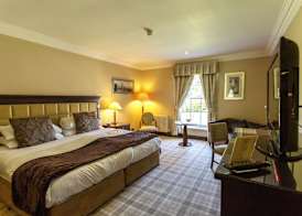 Hardwick Hall Hotel 5