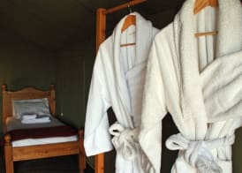 Port Lympne Reserve - Livingstone Lodge 4