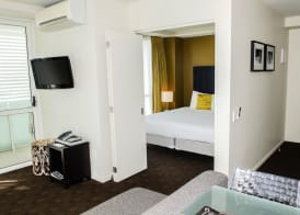 The Quadrant Hotel & Suites 5