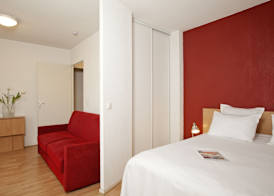 Séjours & Affaires Paris Nanterre 5