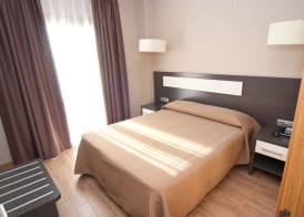 Apartahotel & Spa Jacetania 3