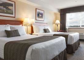 Days Inn & Suites by Wyndham Langley 4