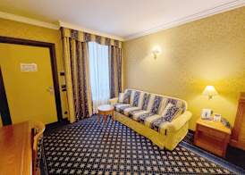 Hotel Ovest 4