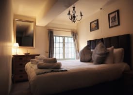 Duke William Hotel 4