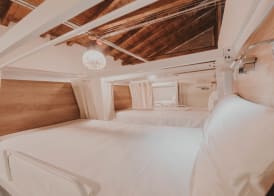 4U Hostel 4