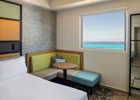 Aloft by Marriott Cancun 5
