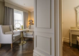 The Victoria 5