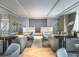 Oakwood Hotel & Residence Surabaya 2