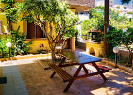 Fotoula Studios 2