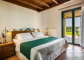 Alekata-Traditional Villas of Kefalonia 3