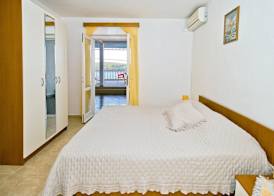 Apartments Ane 3