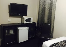 City Square Motel 4