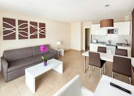 Playaolid Suites & Apartments 3