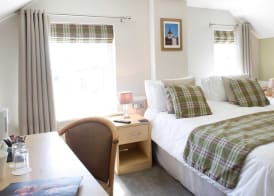Rose and Crown Hotel 3