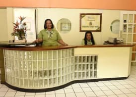 Pineapple Court Hotel 2
