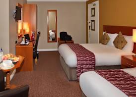 Eviston House Hotel 4