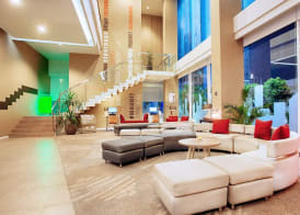Ibis Surabaya City Center 4