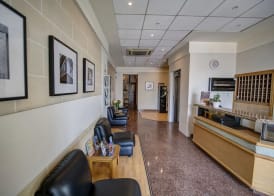 Sliema Chalet Hotel 3